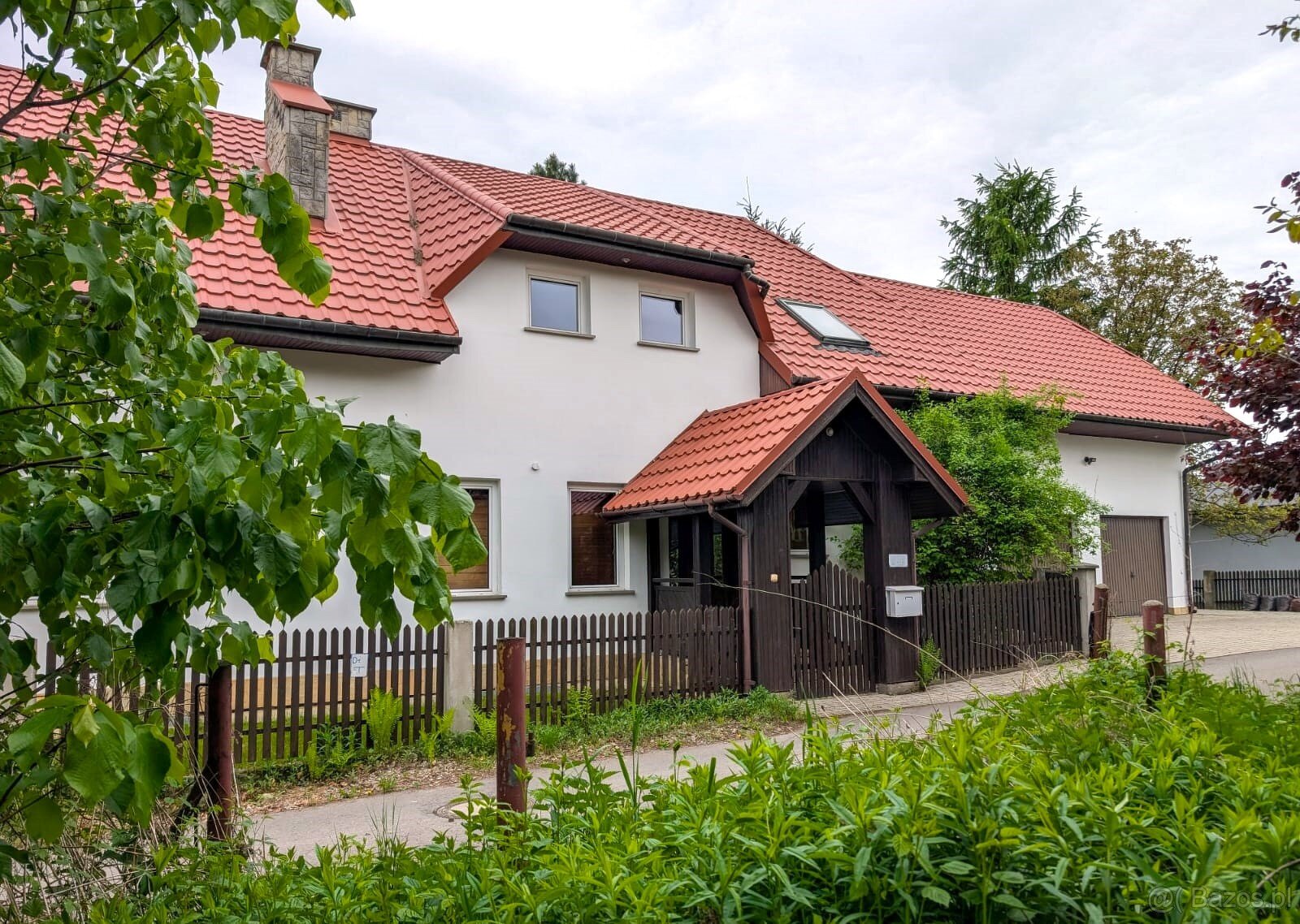 Komfortowy dom z 2 garażami i ogrodem Nowy Sącz - 3