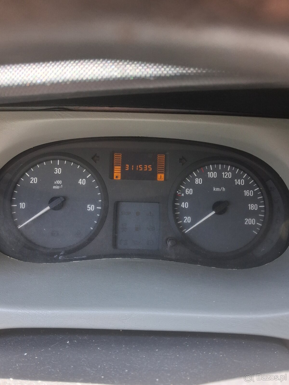 Sprzedam opla vivaro - 3