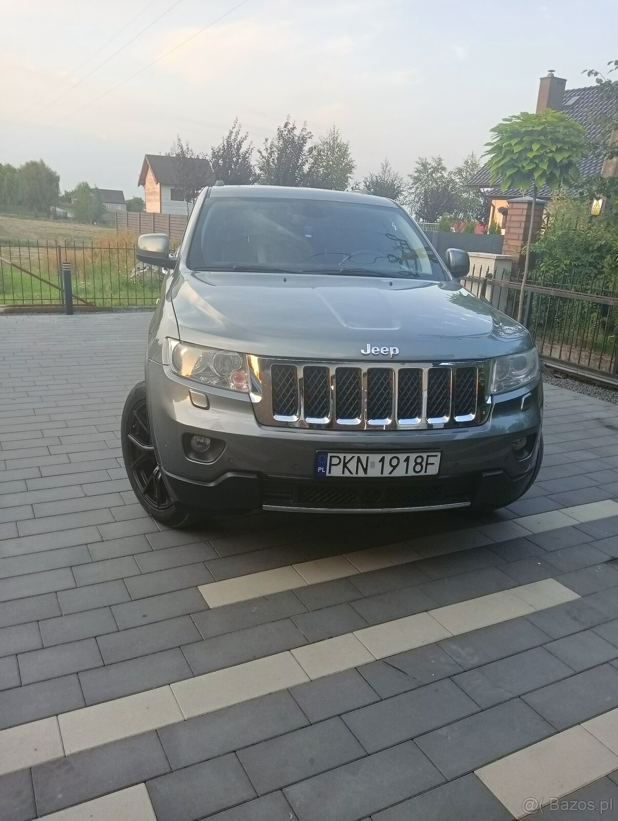 Sprzedam Jeep Grand Cherokee - 3