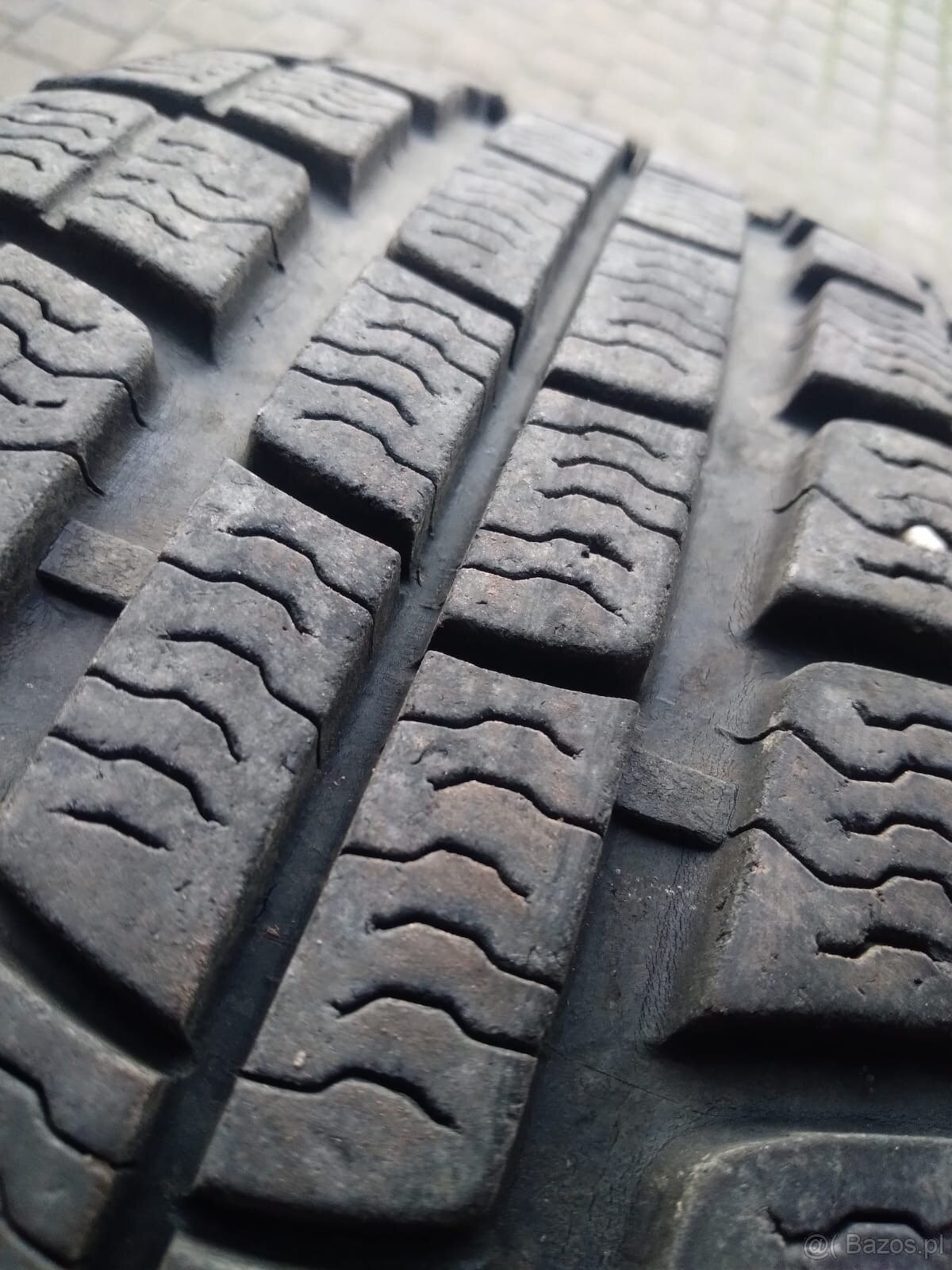 opony GLOB-GUM 185/60/14 r 82 t rok 2020 nie naprawiane bie - 3