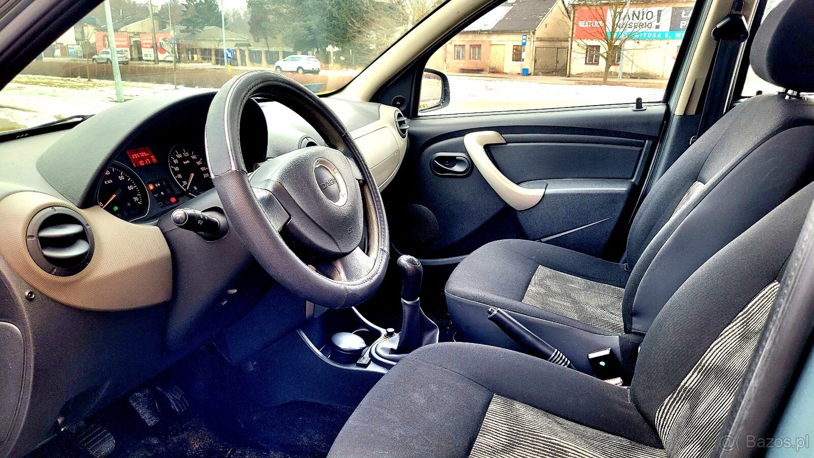 MISTRZYNI EKONOMIDacia Sandero 1.4mpi z GAZEM,Klimą - 3