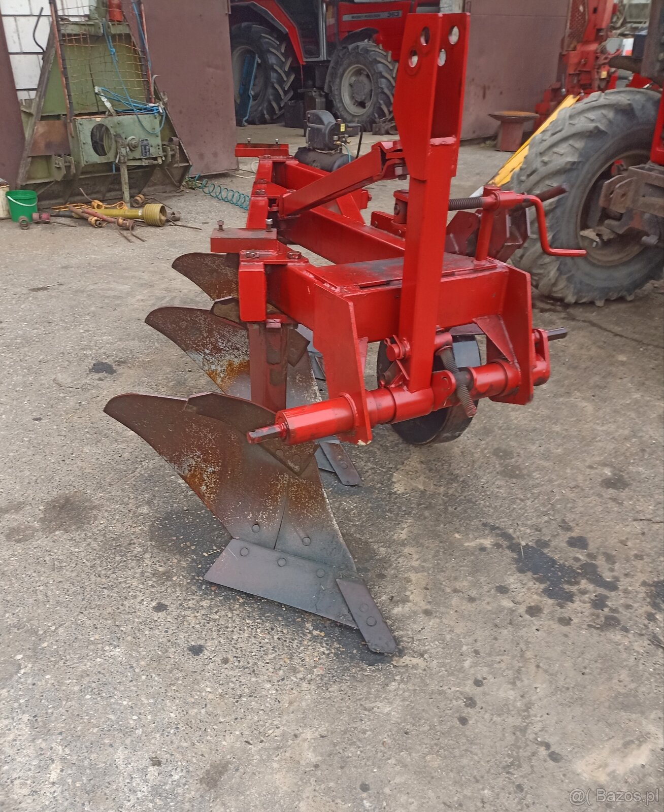 Pług 3-skibowy Demarol nowego typu - 3