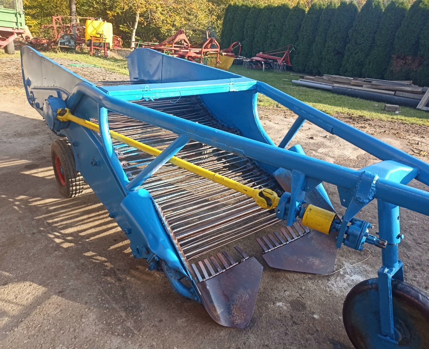 Kopaczka do ziemniaków elewatorowa 2-rzędowa Agromet - 3