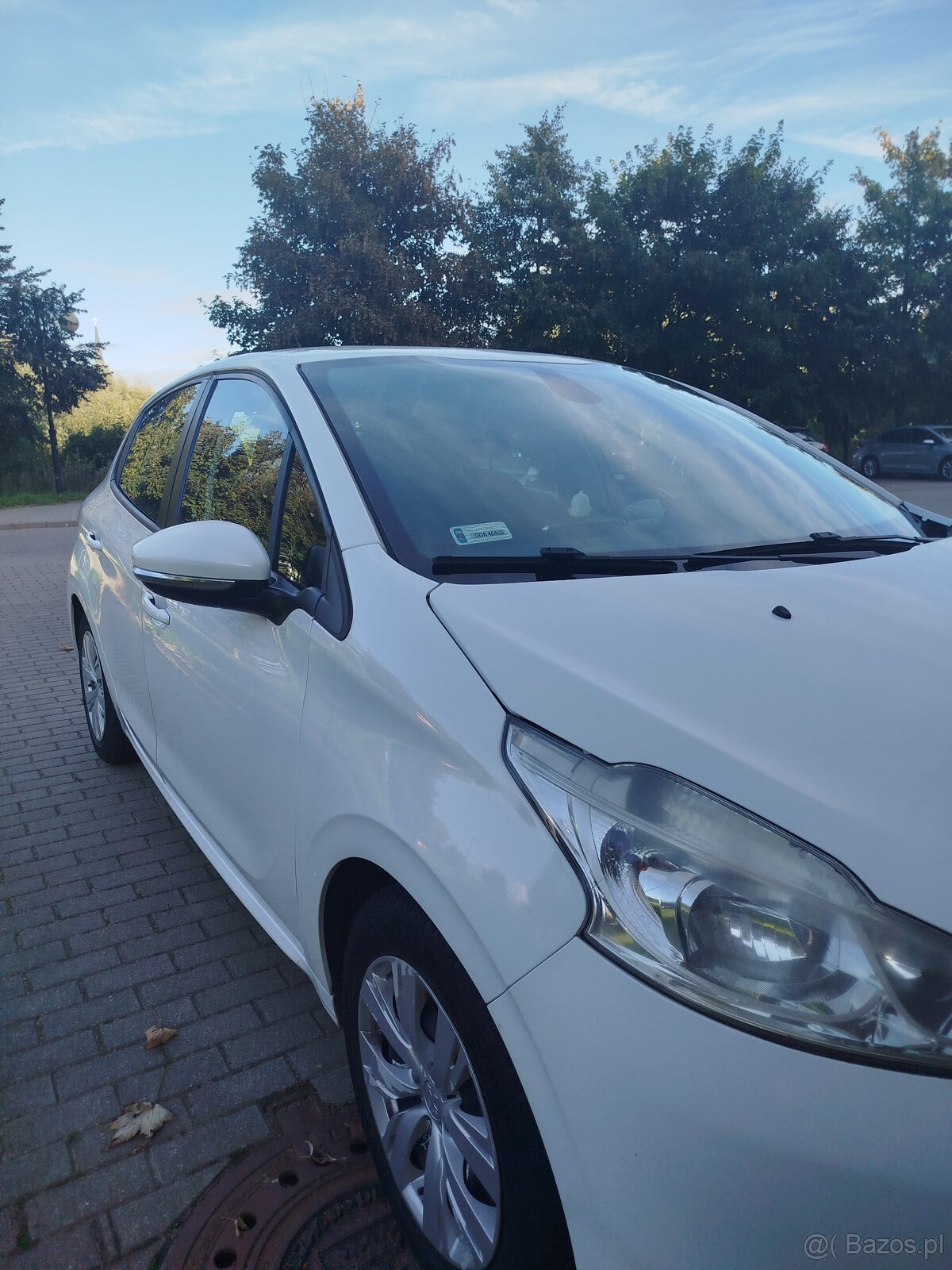 Peugeot 208 - 3