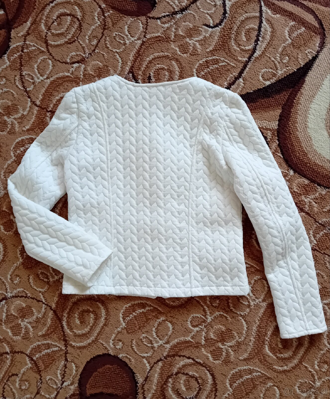 Biała bluza zasuwana na suwak - 3