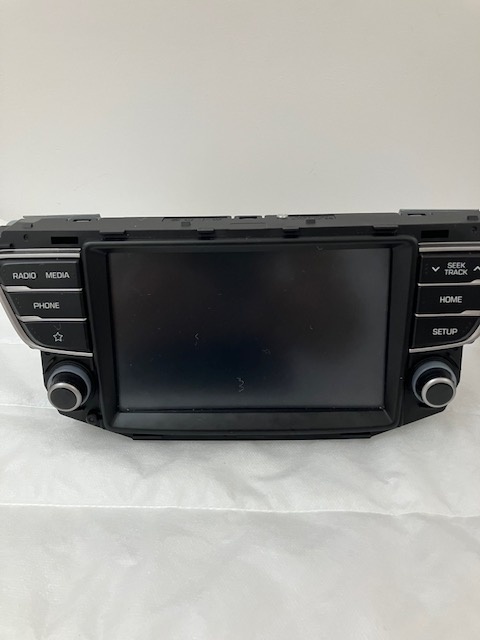 Radio fabryczne (ekran-dotyk) Hyundai I20 II Part.No:96160- - 3