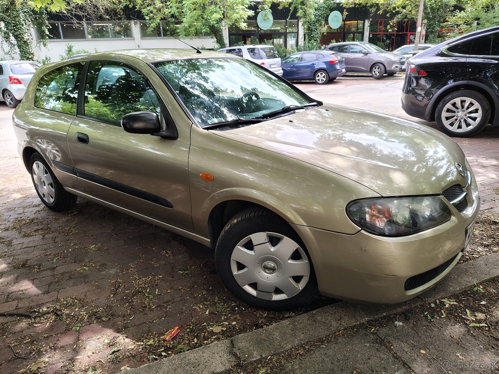 Nissan Almera VISIA+ 1.5 Benzyna 2004 rok - 3