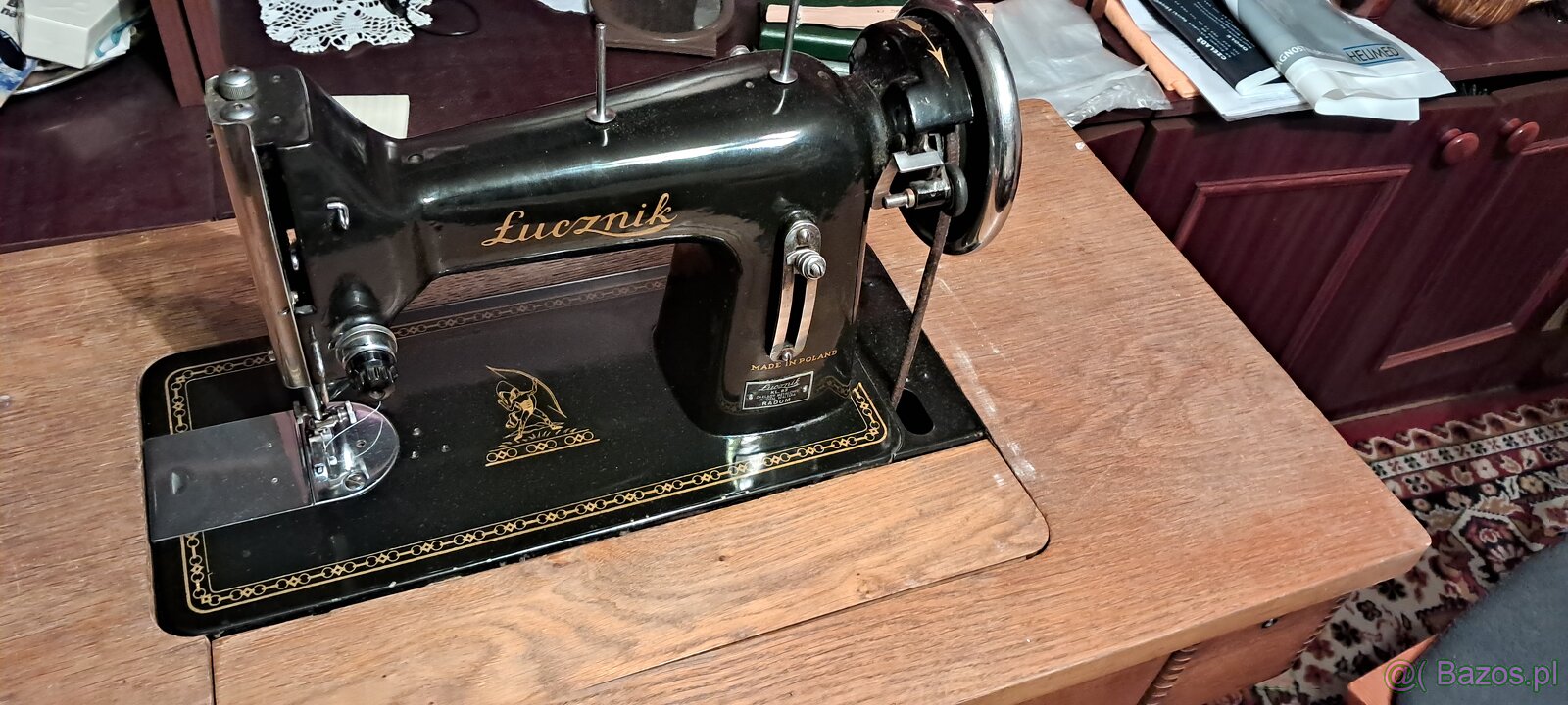 Sprzedam maszyne do szycia i do odtwarzania muzyki - 3