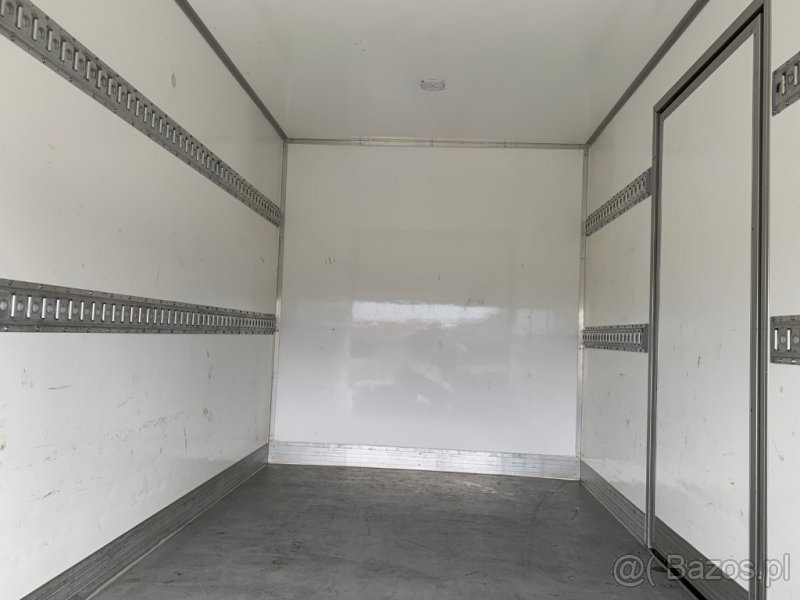 Volkswagen Crafter Furgonetka Niski km // Winda // - 3