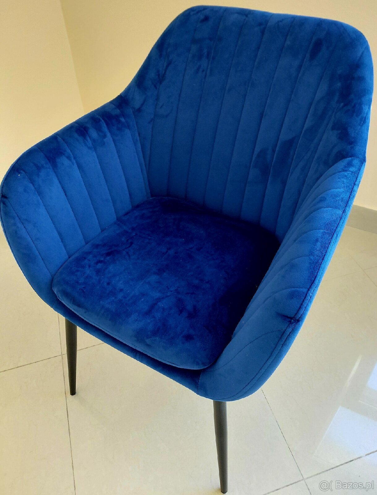 Krzesło tapicerowane welurowe Emilia - 3