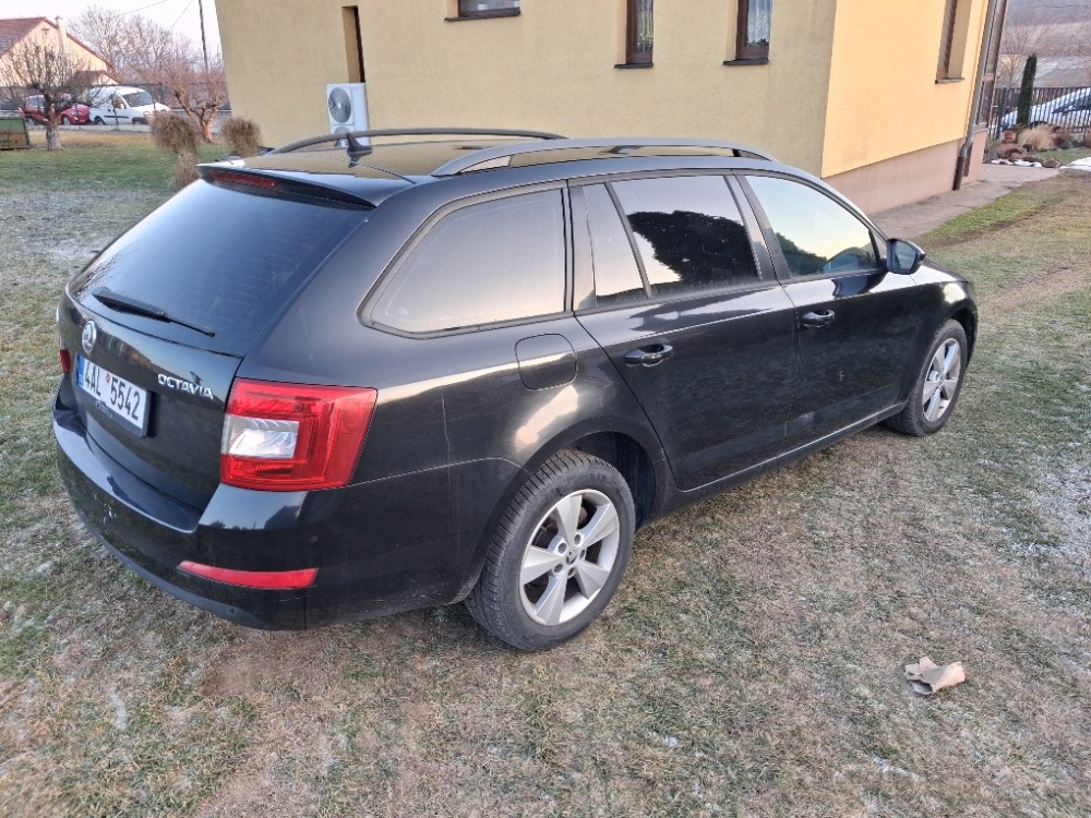 Škoda Octavia 3 2,0 tdi - 3
