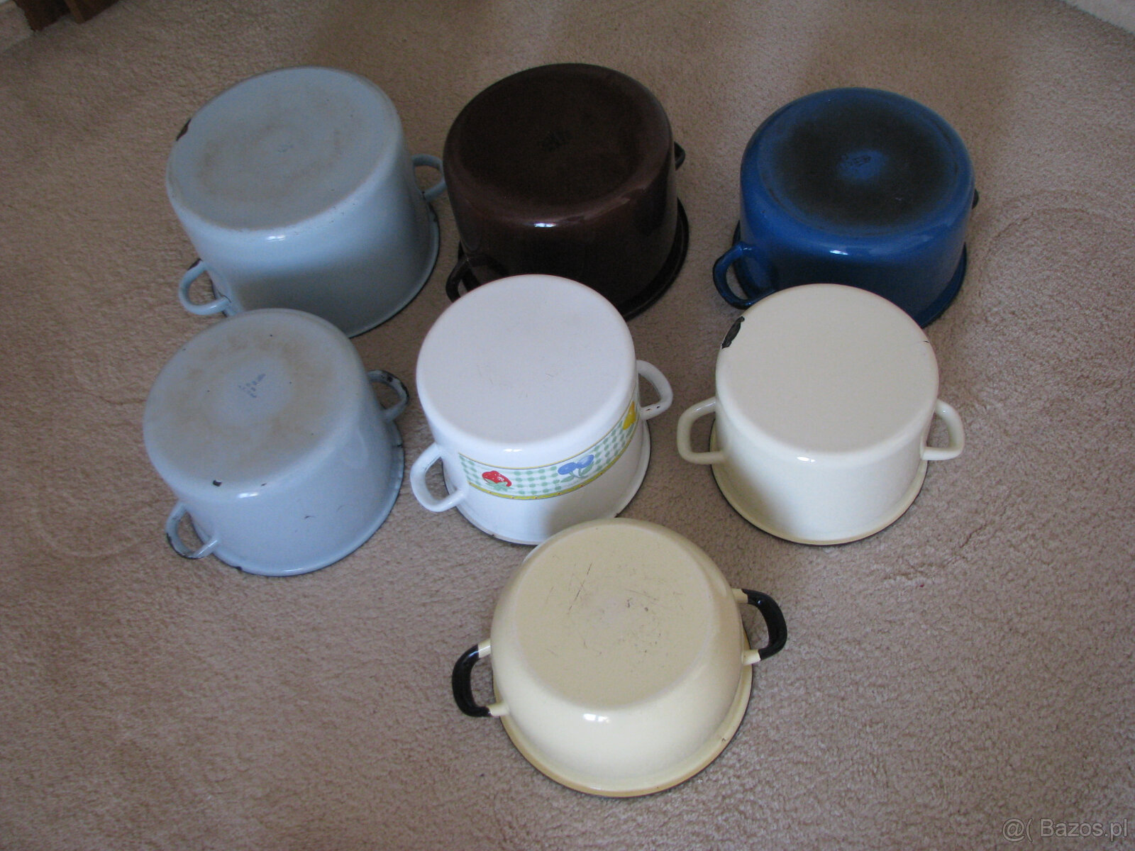 Emaliowane garnki, pokrywki, patelnie, miski, durszlak, kosz - 3