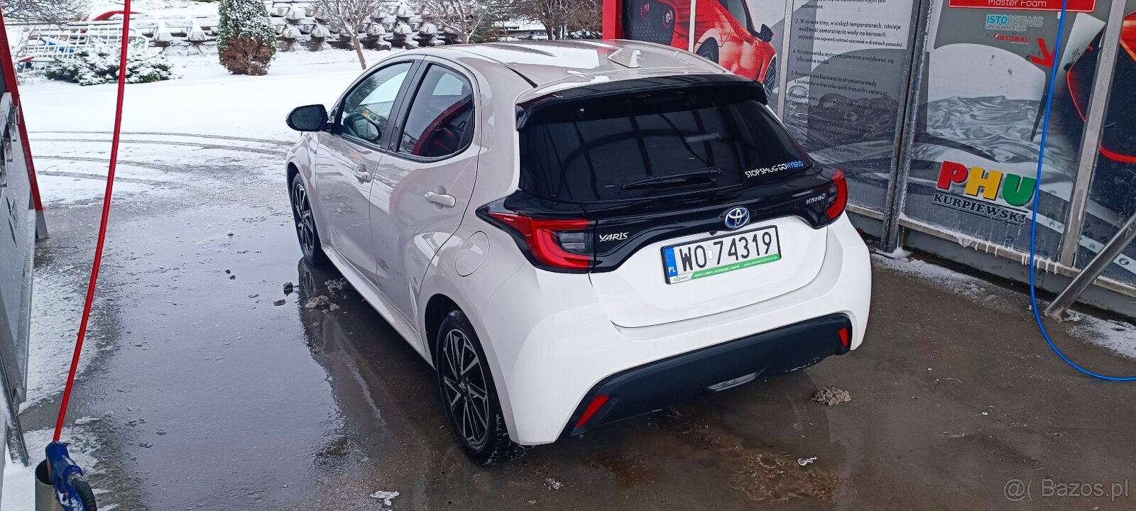 Toyota Yaris Hybrid 1.5 Comfort z 2021. Przebieg 33 750 km. - 3