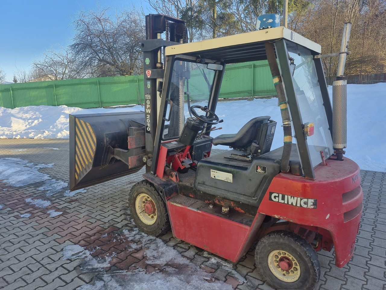 Wózek widłowy ZREMB GPW 2010 - 3