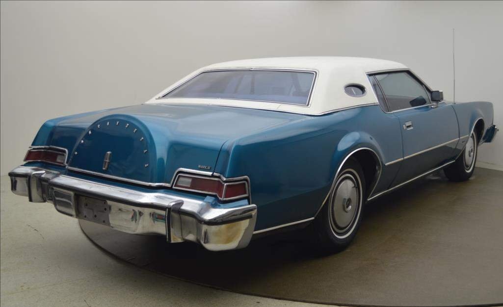 Lincoln Continental Mark IV. 7,5 V8 (158 kW) 1974 - 3