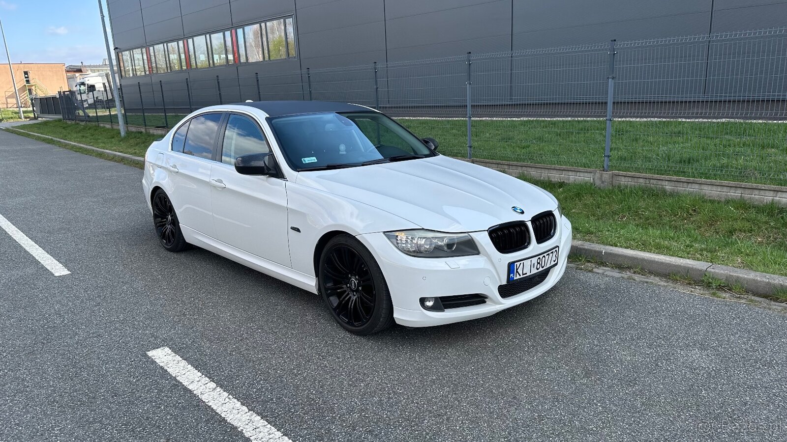 BMW E90 320D 2010r - 3