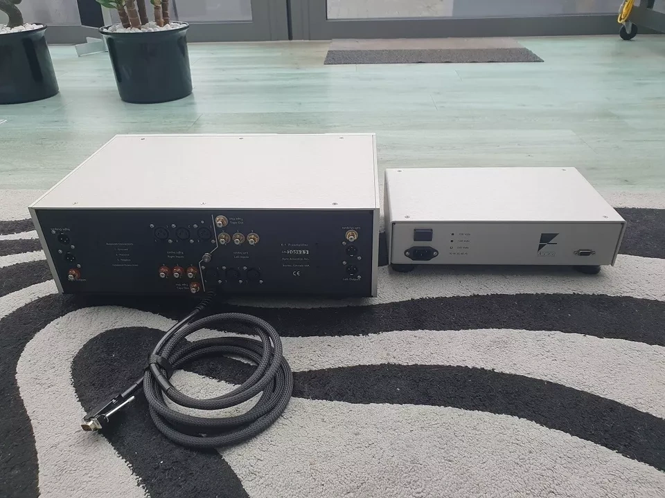 Ayre K-1Xe ( Price: 1500 EUR ) - 3