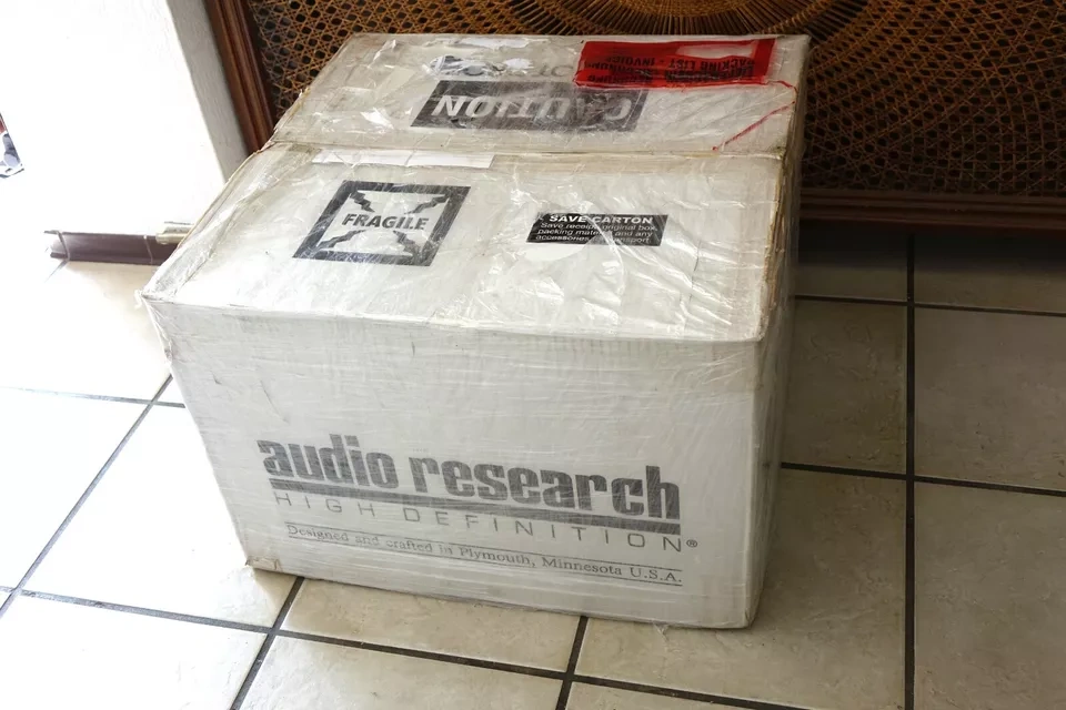 Audio Research LS27 --- Price: 1600 EUR - 3