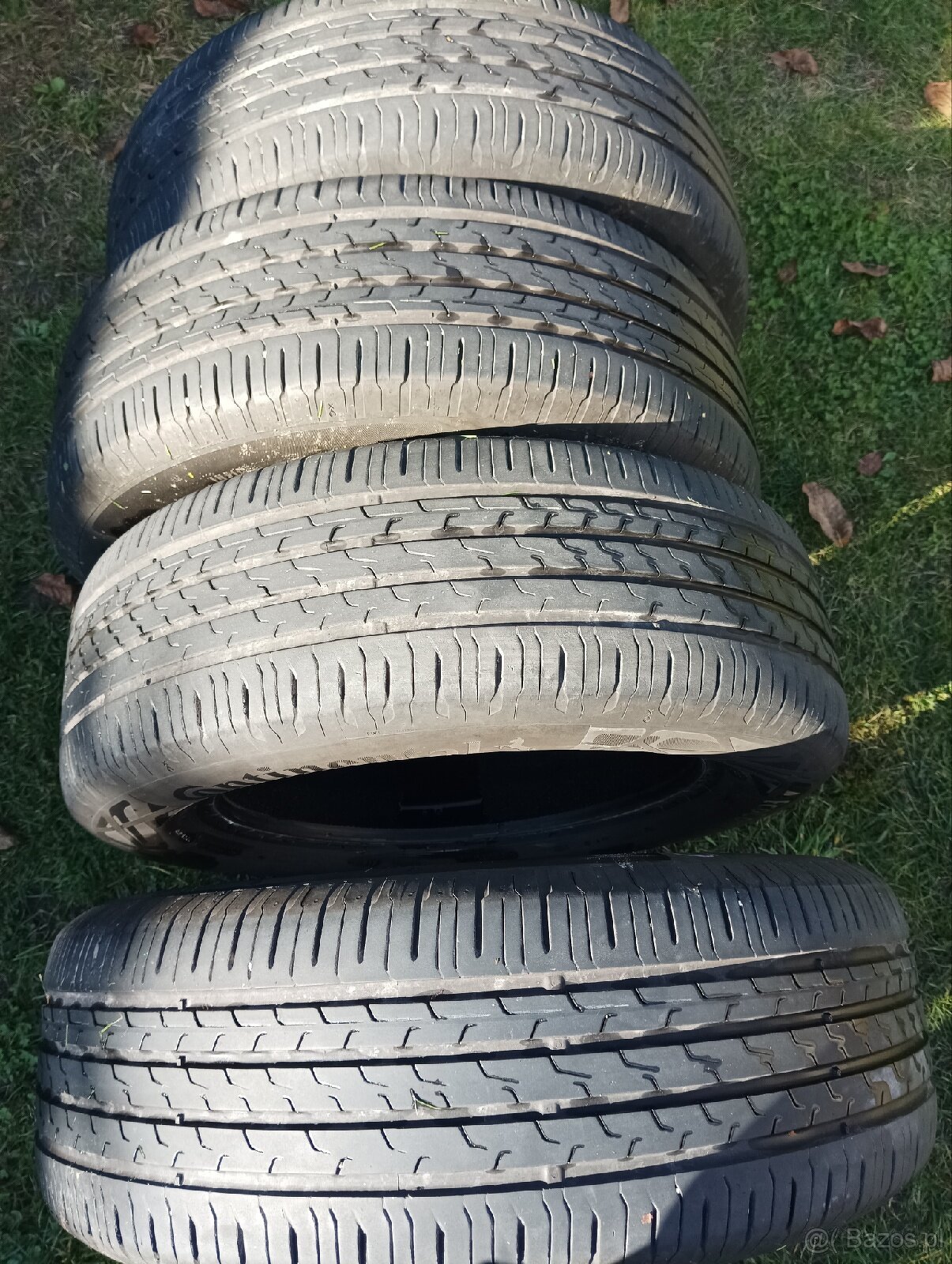 Sprzedam opony letnie rok 2022 Continental 215/60 R 17 - 3