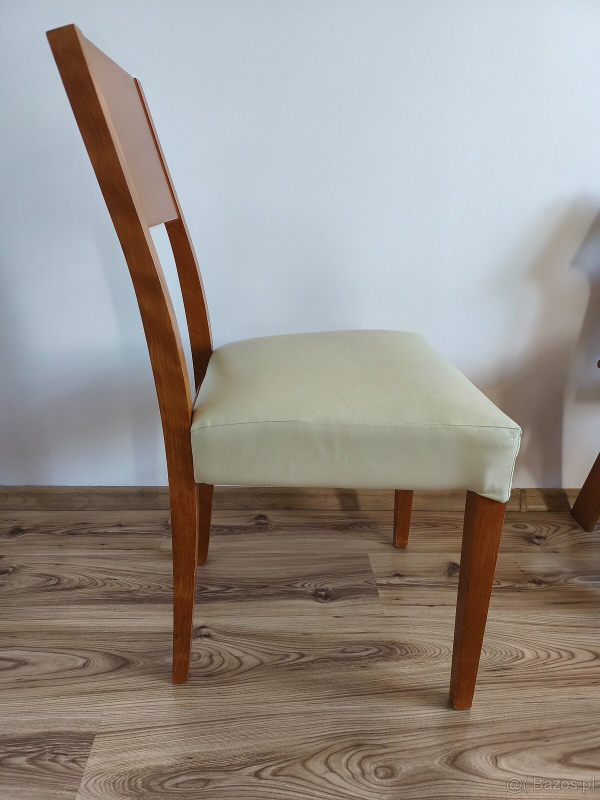 4 krzesła z obiciem z eko-skóry - 3