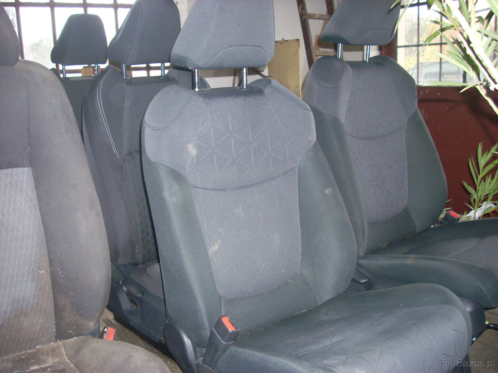 Siedzenia przednie - 3