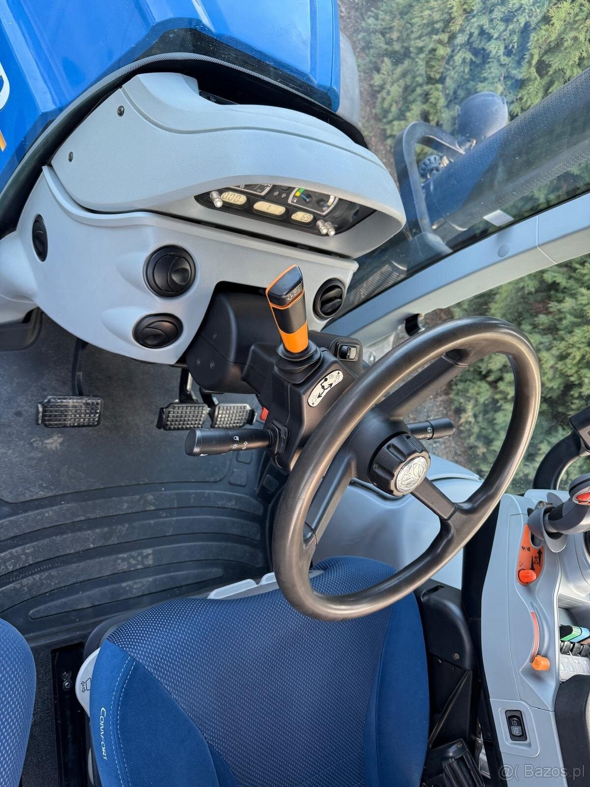 Ciągnik rolniczy New Holland T7.290 AutoComand rok pro 2018 - 3