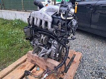 Silnik 2,5 tdi 96kw TYP BNZ Transporter T5 - 3
