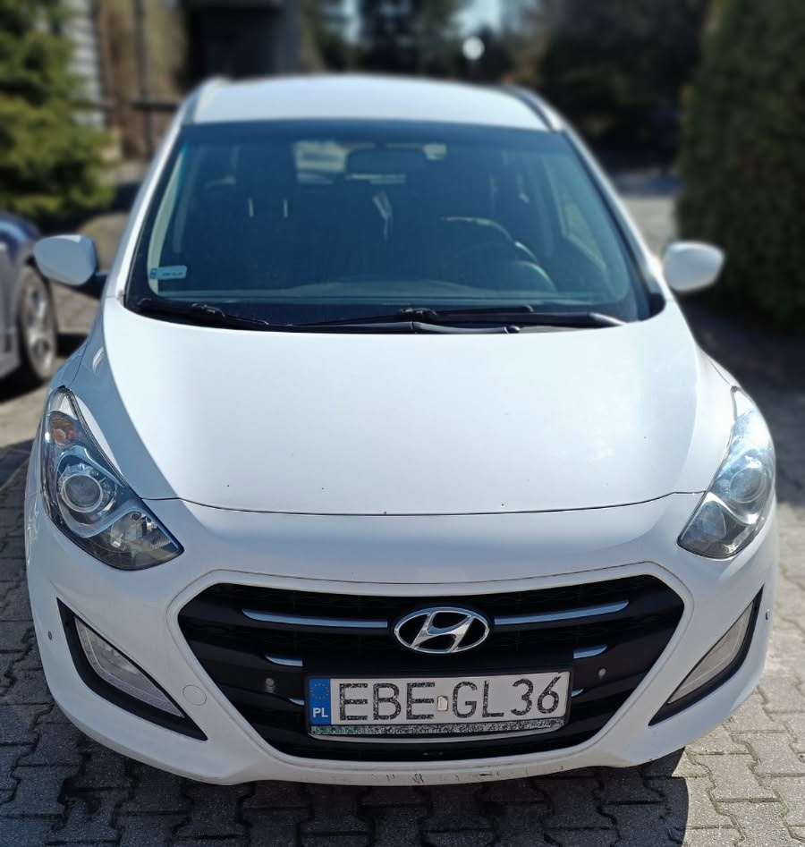 Sprzedaż Hyundai i30 - 3