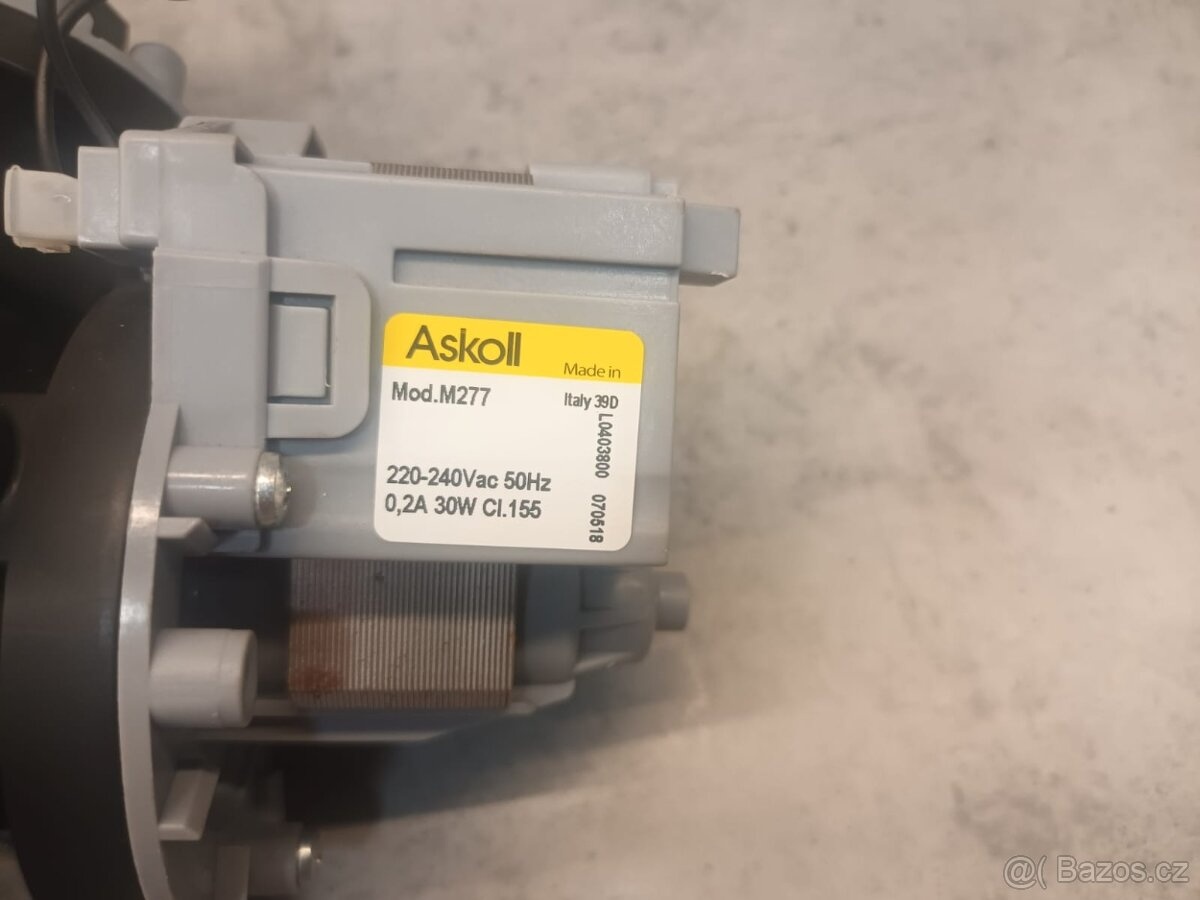 Pompa z pralki Whirlpool FSCR 10432 - 3