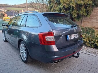Szkoda Octavia 3 VRS 2,0 tdi 135kw manual - 3