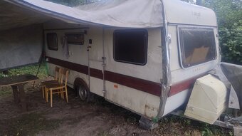Przyczepa kempingowa z przedsiąonkiem - 3