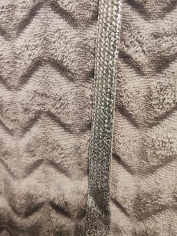 Dresowa sukienka AVON Ciepła i mięciutka, rozm. XL - 3