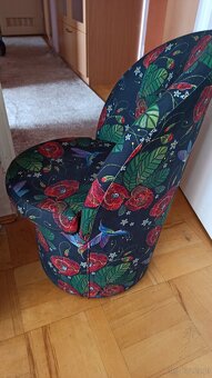 Fotel z pojemnikiem pod siedziskiem - 3