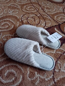 Nowe kapcie - 3