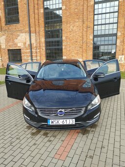 Volvo S60 2015r 2.0 T5 245KM AUTOMAT KEYLESS KAMERA CZUJNIKI - 3