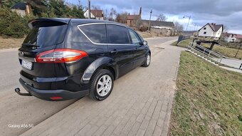 Ford esmaxs - 3