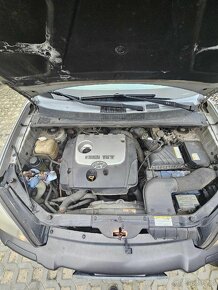 Hyundai Tucson 2.0 crdi 2006 rok - 3