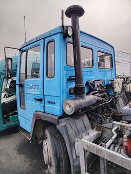 Volvo FL6 bramowiec bez zabudowy - 3