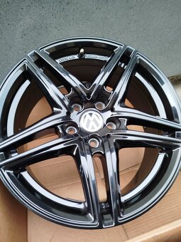 A104# Alufelgi 17" 5x112 et36 7,5J Vw Audi Skoda Seat Merce - 3