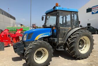 Ciągnik New Holland TN95A 4WD - 3
