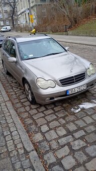 Sprzedam mercedesa - 3