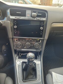 GOLF 7 Confortline 2.0 TDI (150 PS) 2017r. - 3