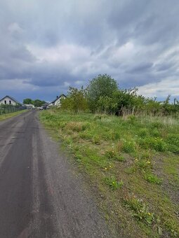 Działki budowlane z warunkami zabudowy o powierzchni 665m2, - 3