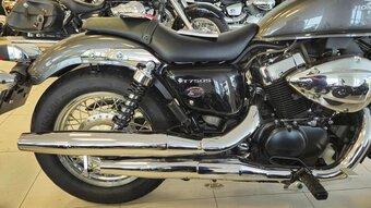 7000 km honda vt 750 s 2010 roku - 3