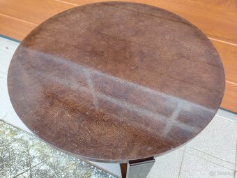 HALABALA H-168 katalogový stůl značen UP - 3