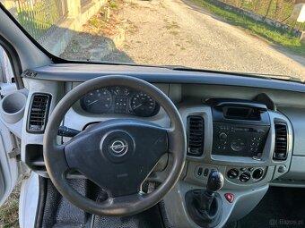 Opel vivaro - 3