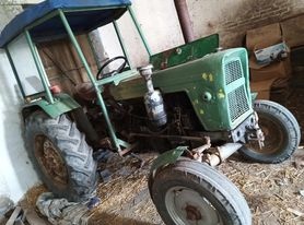 Traktor ciągnik rolniczy - 3
