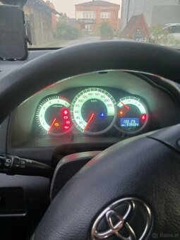 Corolla verso - 3