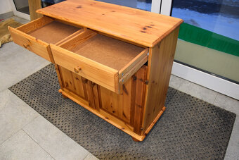 komoda z drewna sosnowego - jak nowa - 3