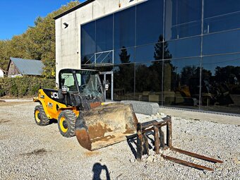 JCB 520-40 4WS ŁADOWARKA TELESKOPOWA 2019R 822 MTH | MANITOU - 3